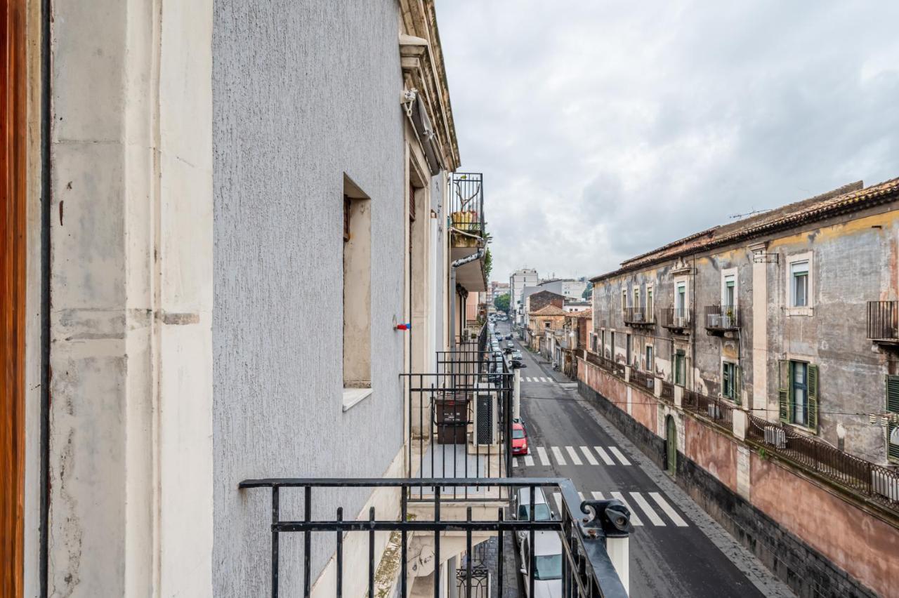 Catania Central And Comfy Apartments Eksteriør billede